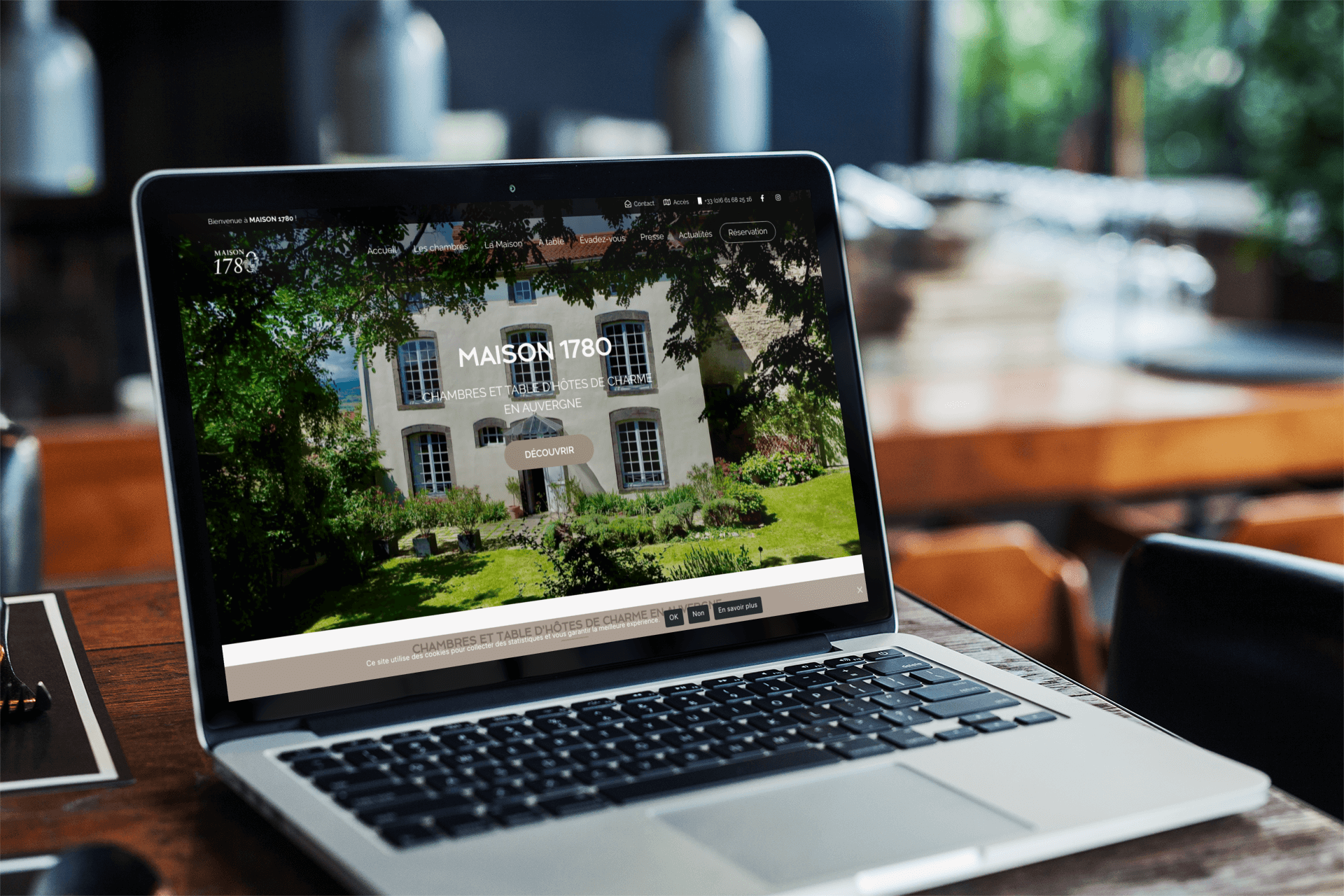 Maison 1780 - Chambres et table d'hôte en Auvergne